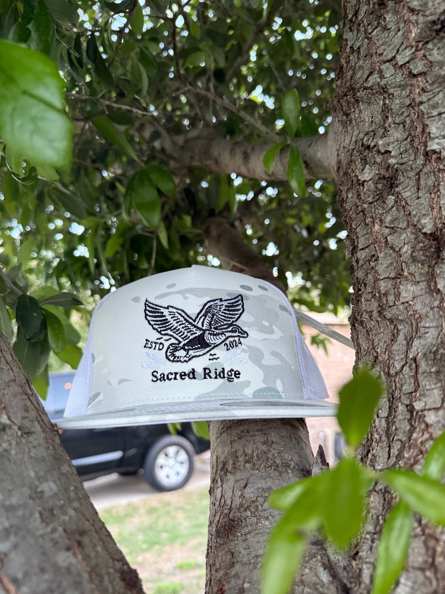 White Flight Camo - Sacred Ridge embroidered duck logo light camo snapback hat